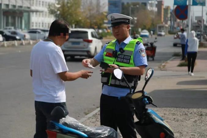 强化社会面宣传引导_强化警示案例曝光_违章高发人群引导